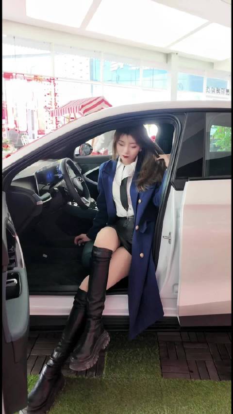 试驾 MG7 & 领克 03 2.0T｜运动轿跑实测体验