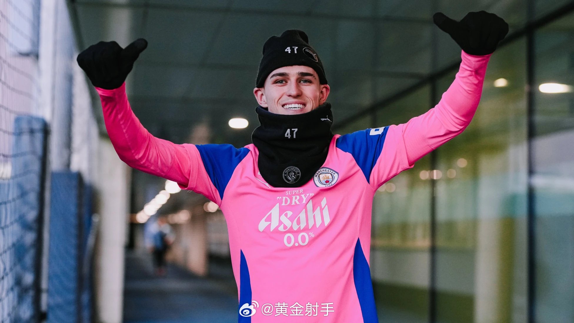 曼城记者谈福登、罗德里续约进展，瓜帅未来由自己决定