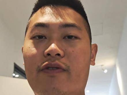 樊振东赛后激情庆祝，潘展乐45秒92斩获全场敬意