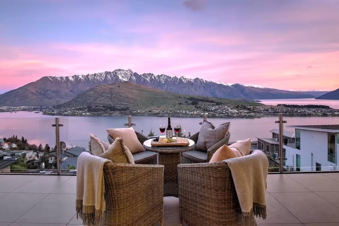 2026年春节出境游趋势:户外胜地新西兰、挪威跃升新宠,南欧海岸线热度狂飙