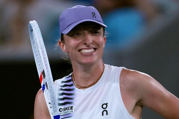 过山车3盘大战!斯瓦泰克澳网闯16强，将对上东道主女单最后希望