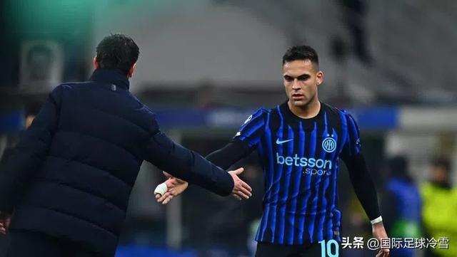 国米换下正副队长为哪般?“第三火力点”难题 月底将尝试佩里西奇