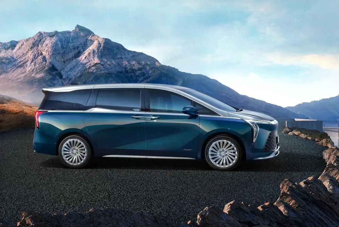 7座MPV与7座SUV家用该怎么选?MPV优势很明显,但5大缺点才是痛点