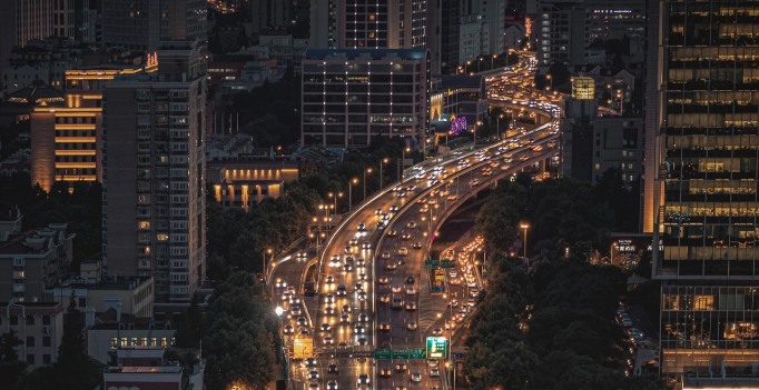 增程式论战,关乎汽车产业走向