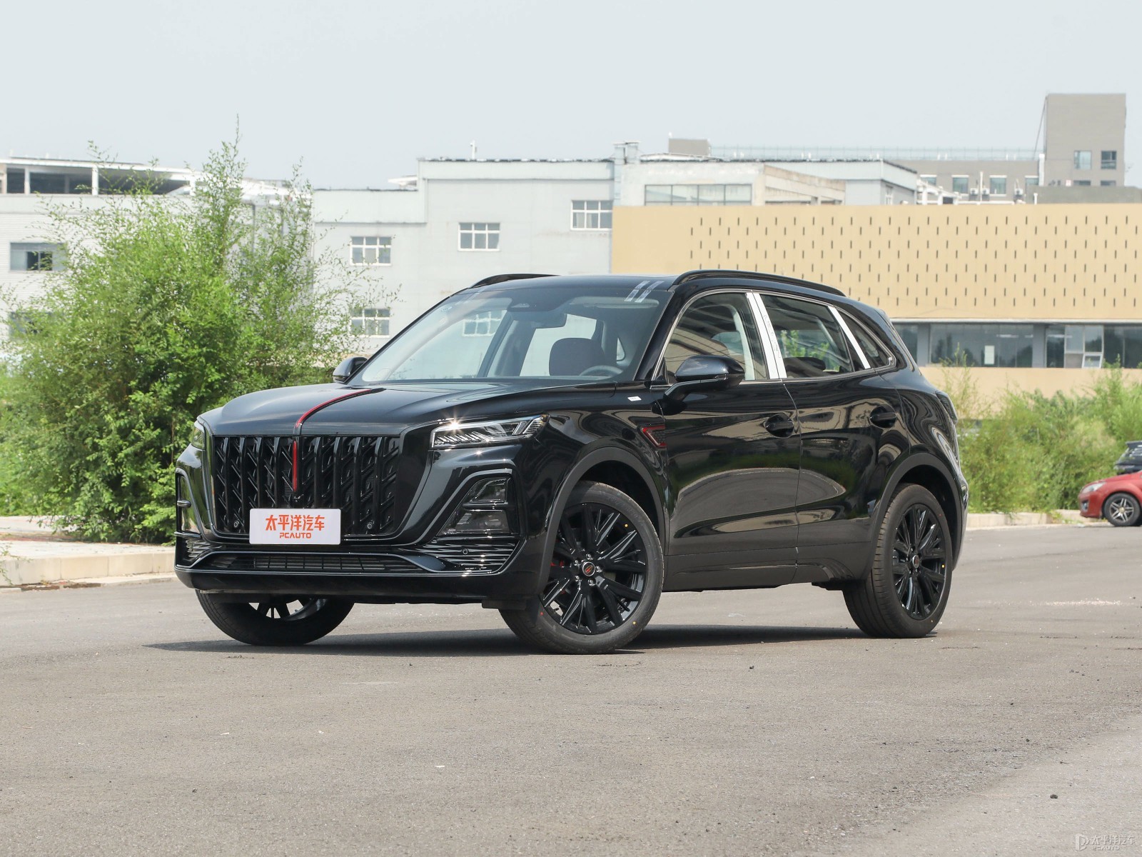 红旗HS5广告中对比的竞品车型有哪些?真实性能差距大吗?