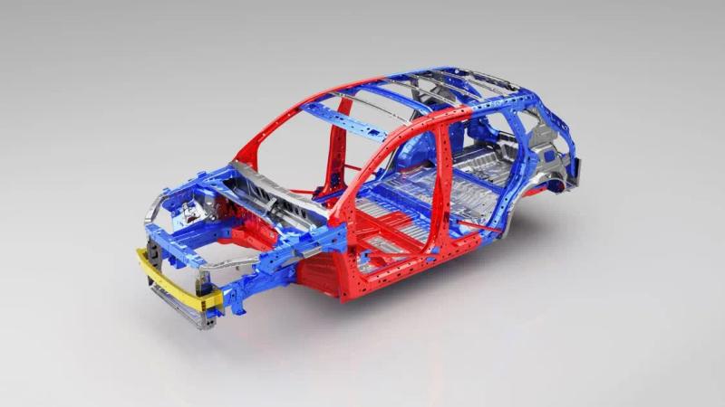 五菱星光S采用六环高强度钢车身结构车身结构方面