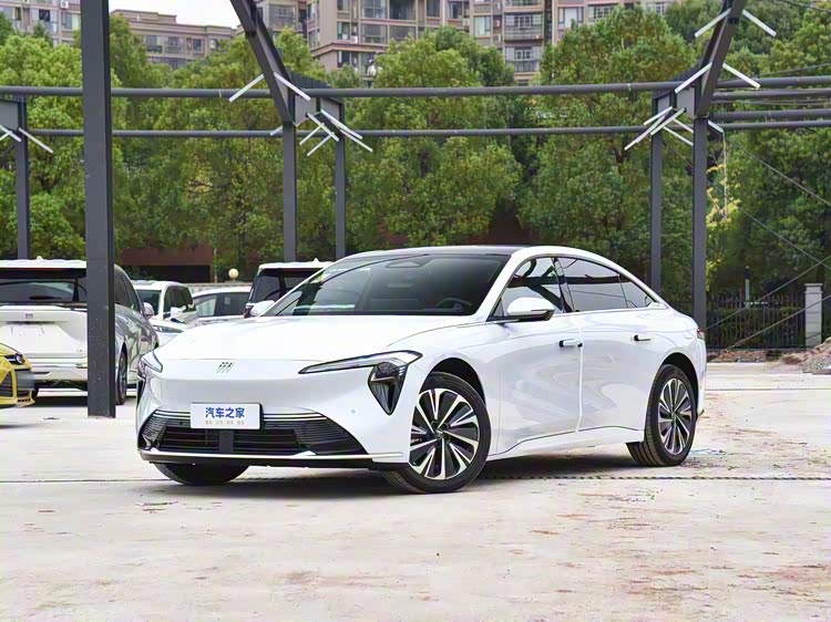 别克至境L7交付解析 增程混动与全场景智驾能否满足需求?