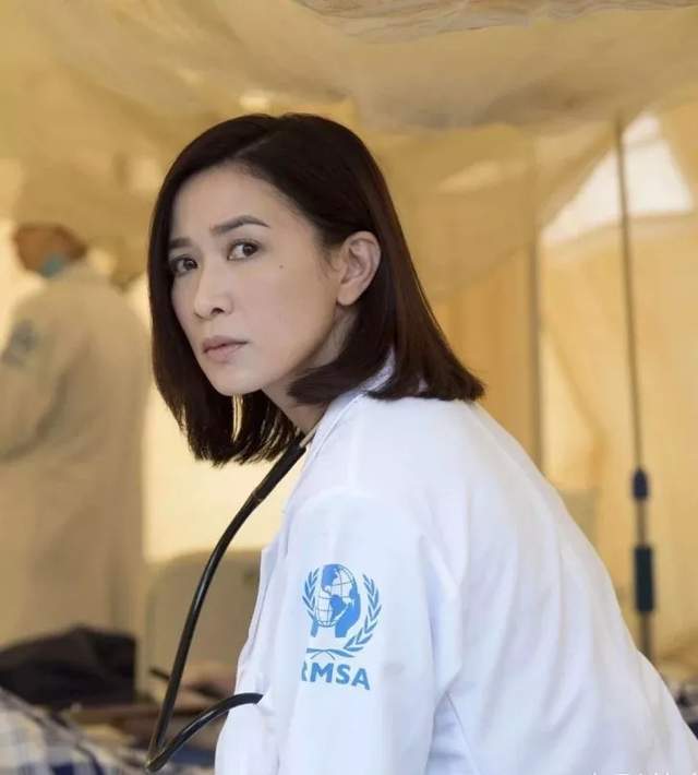 50岁的佘诗曼已写好遗嘱的背后，她到底在想什么