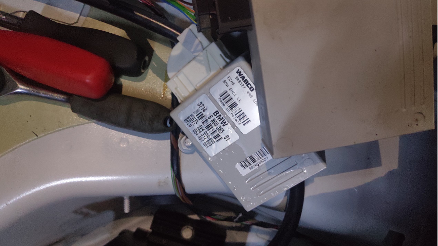 宝马5系GT悬挂故障