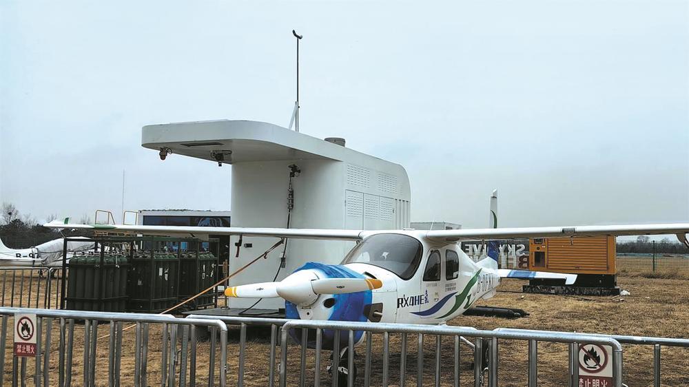 70MPa超高压一体式航空加氢站。