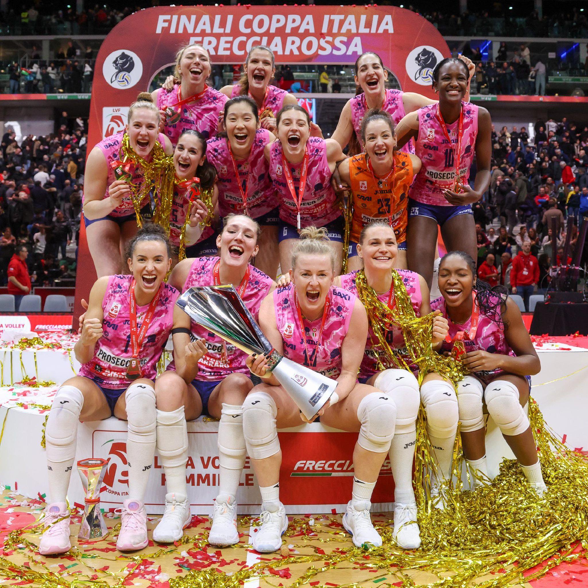 科内利亚诺意大利杯七连冠,朱婷摘取个人赛季首冠