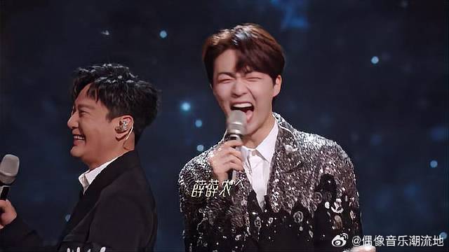 陈立农张信哲新组合？现场狂抖包袱，笑疯何炅！