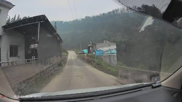 视频车司机：这起事故我有没有责任？