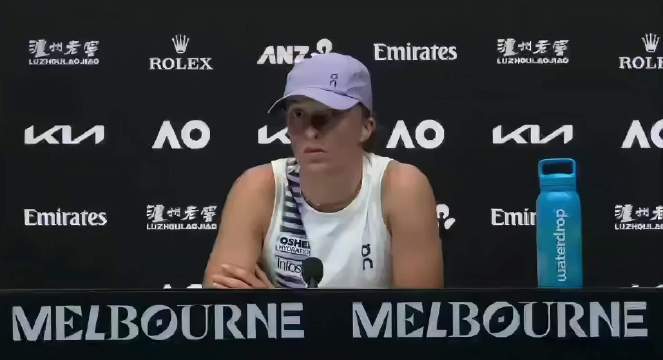 斯瓦泰克计划未来数月改进发球技术