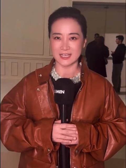 贾玲清空公司艺人专注电影创作，新片《转念花开》启动