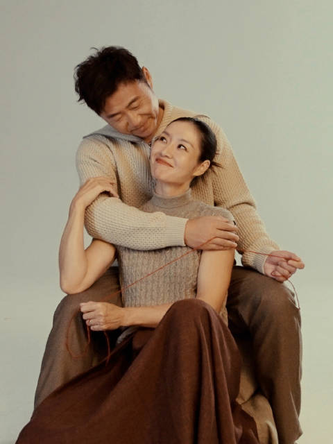 李娜姜山登嘉人二月刊封面，赛场外展现甜蜜瞬间