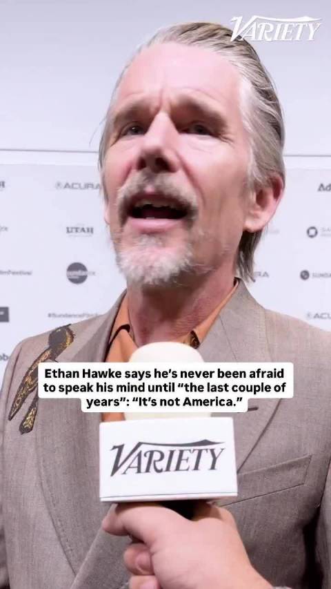 伊桑·霍克称言论恐惧蔓延全球，圣丹斯电影节谈艺术自由危机