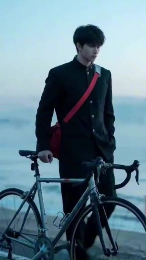 《灌篮高手》AI真人版花絮：教练我想打篮球！