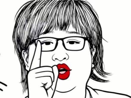 锤娜丽莎当评委，演技炸裂到让人信以为真