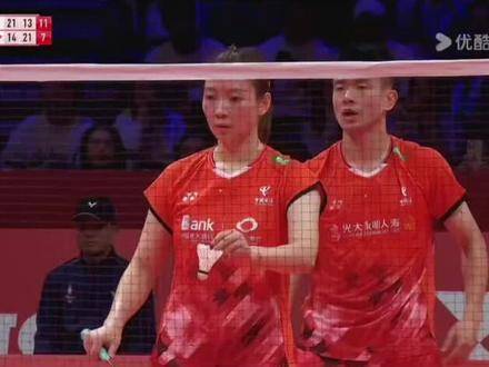 雅思组合强势翻盘力克香港选手