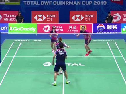 羽坛风云再起，黄雅琼与郑思维携手演绎高光时刻！