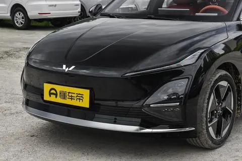 五菱星光家族:轿车与 SUV 的全能魅力