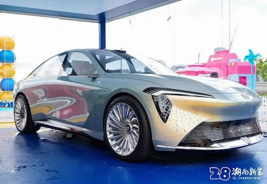 别克“至境”家族先导概念车亮相-国际在线