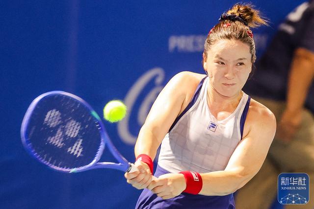 WTA菲律宾女子公开赛：朱琳晋级女单16强