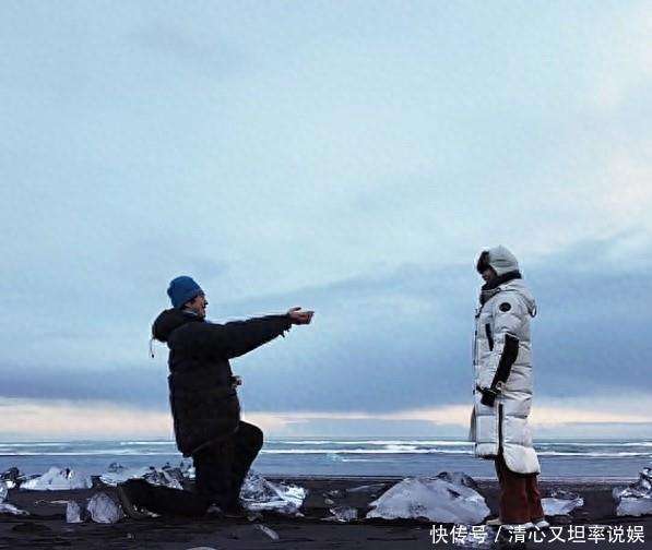 冰岛钻石沙滩上演狙击蝴蝶：金莎与孙丞潇的浪漫求婚时刻！