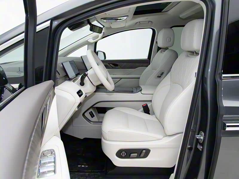 高山8商务车的座椅配置有通风、加热和按摩功能吗?