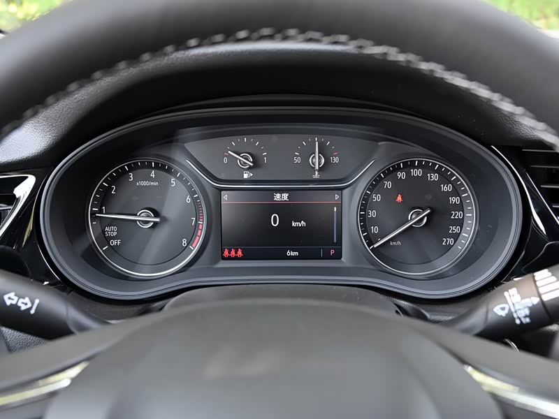 别克君威仪表盘延时点亮怎么回事