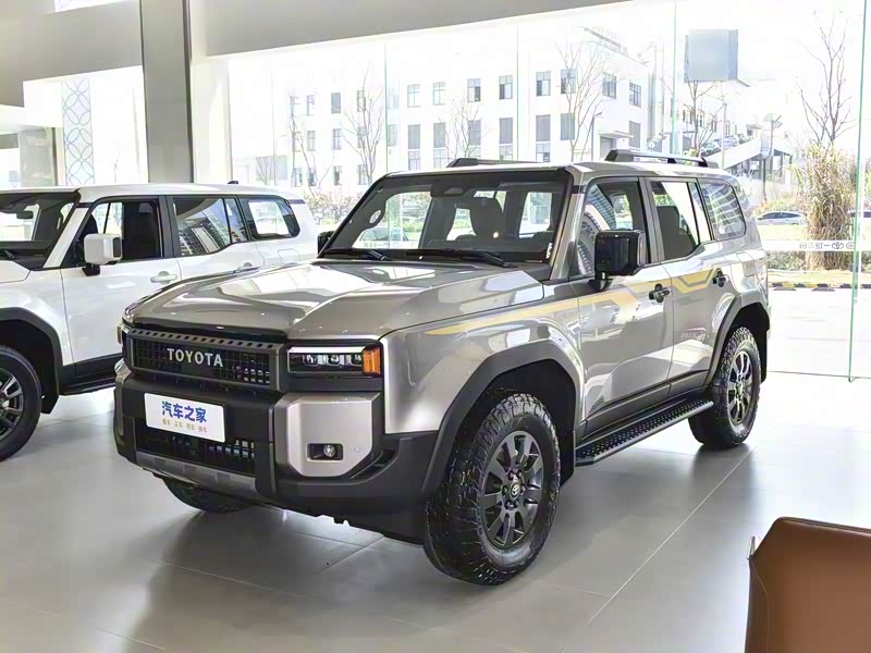 硬派越野车与城市SUV有何不同?