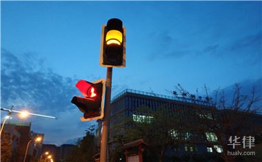 自己剐蹭了2千块要走保险吗-法律知识|华律网