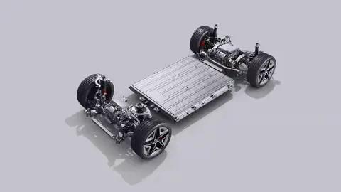 增程车高速真香定律：缺点虽多，长途却成王者！