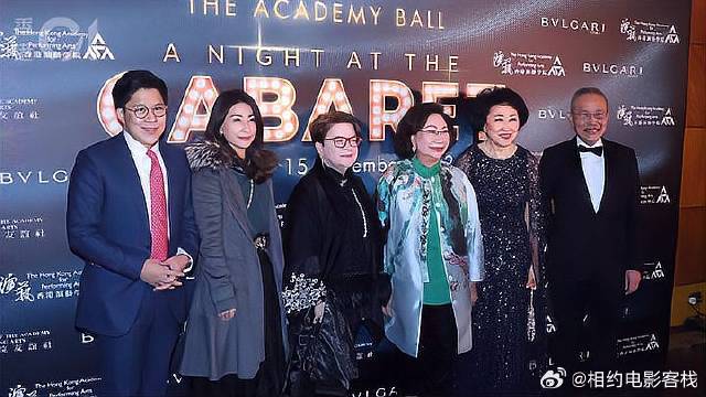 郭晶晶霍启刚到底有多低调，他们的爱情真让世人所羡慕