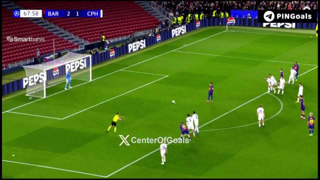 68’拉菲尼亚点射破门！