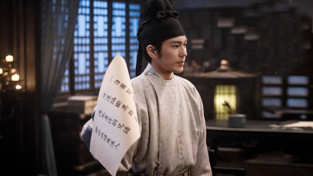 钱弘俶朝堂怒斥张彦泽，白宇演绎忠臣传奇