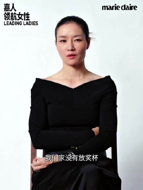 李娜育儿观引热议，孩子去年才知其职业身份