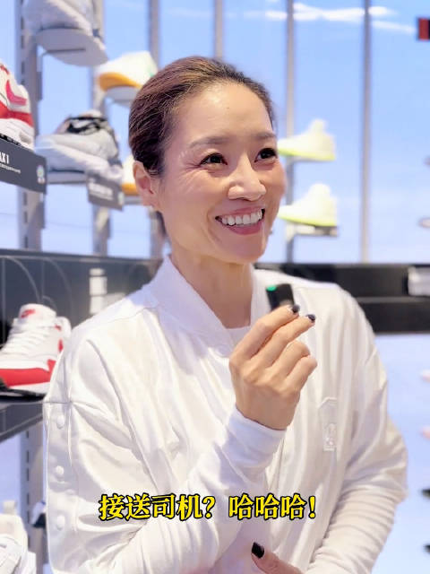 李娜自曝育儿方式，不给孩子报课外班