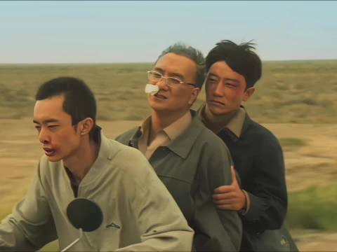 凌教授自费跑遍全国找销路，自掏腰包补贴村民损失