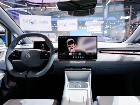 名爵全新车型搭载半固态电池技术 通过权威安全测试