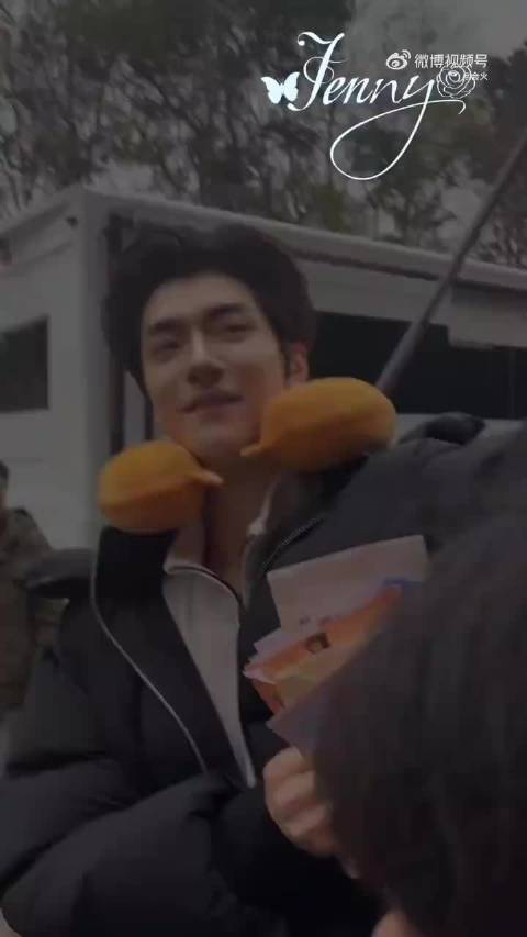 林一《阿禅》杀青收粉丝信，与张静禅合作引期待