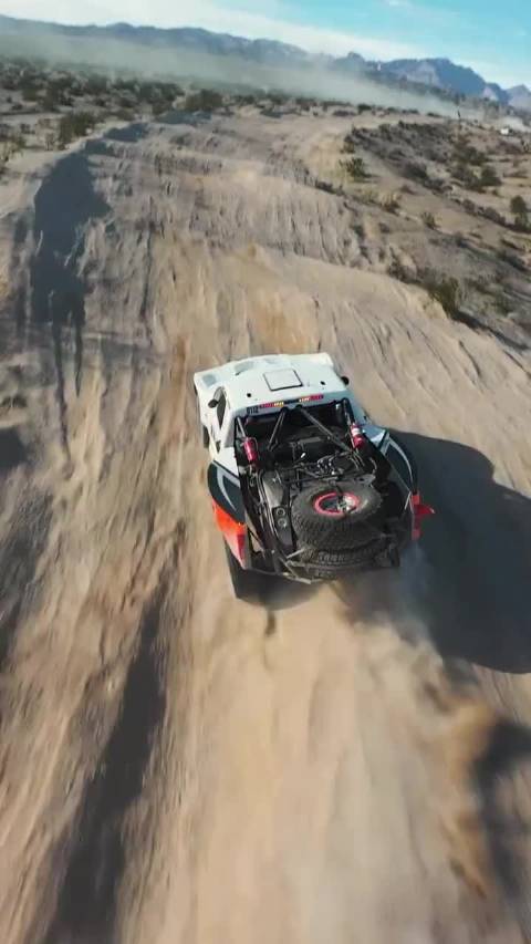 Baja赛车的精髓，就是悬架的艺术