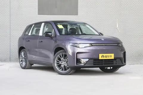 13万级家用SUV，零跑C10家用体验，这些实用细节越用越顺手