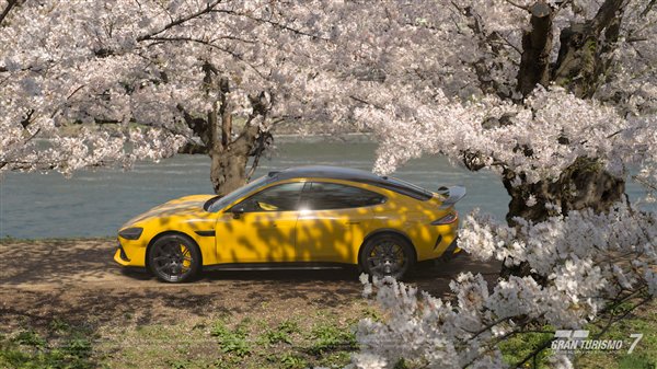 史上第一台中国车！小米SU7 Ultra正式上线《GT赛车7》 官方晒图 质感令人惊叹