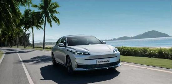 【长安启源A05引领智能出行新潮流_汽车新闻】-易车_长安启源清远众悦店