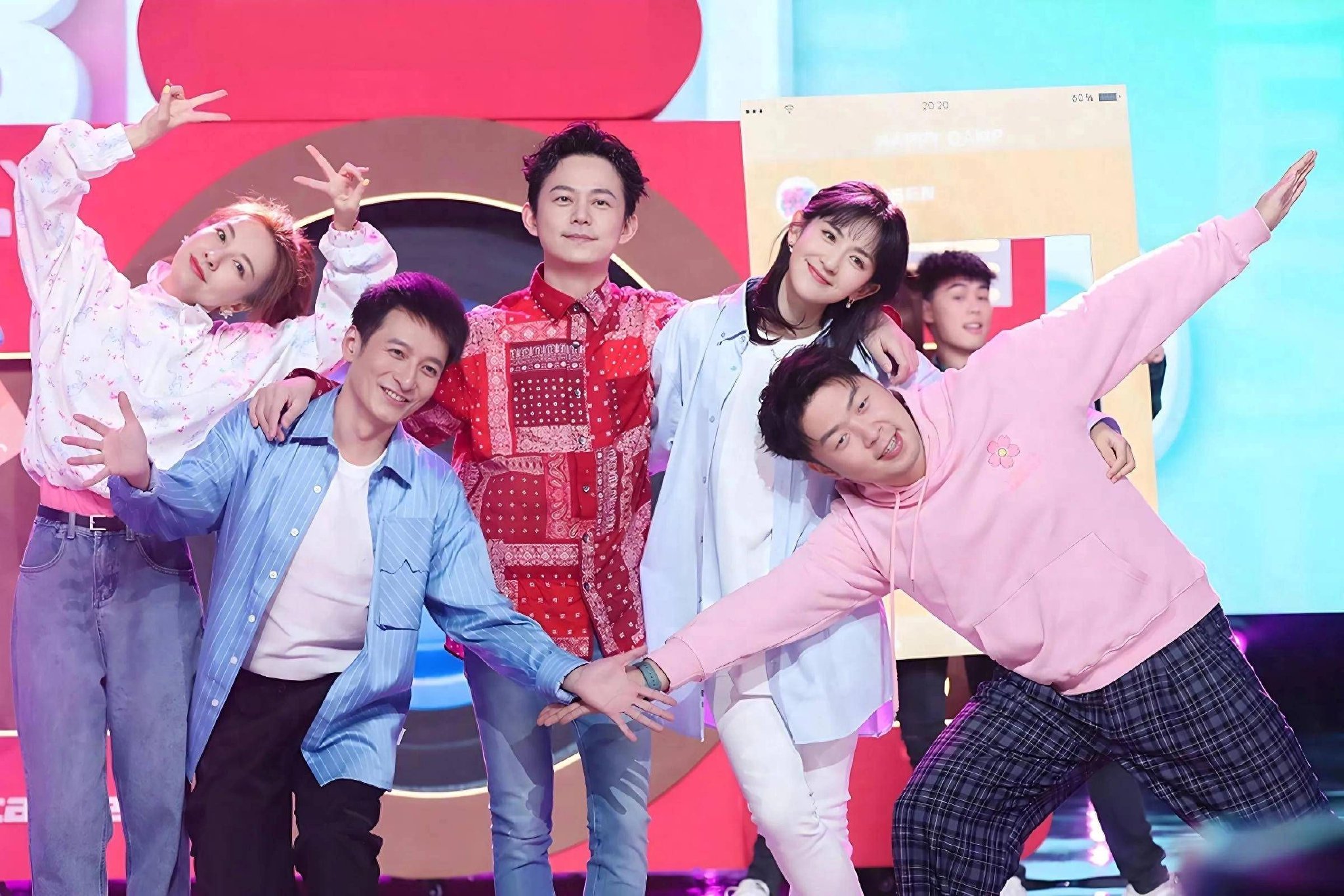 快乐大本营:何炅、谢娜、杜海涛、吴昕,唯独元老李维嘉默默无闻