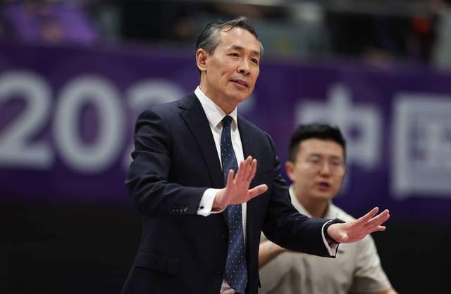 固执己见!死用8中1杰曼雪藏大外 有赵睿却相信范子铭邱天?