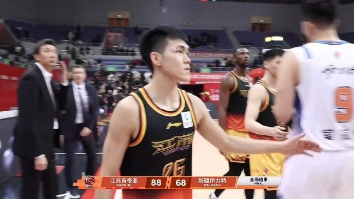 易立：郭士强来看比赛，庞峥麟打得非常兴奋 国家队应该有他一席之地