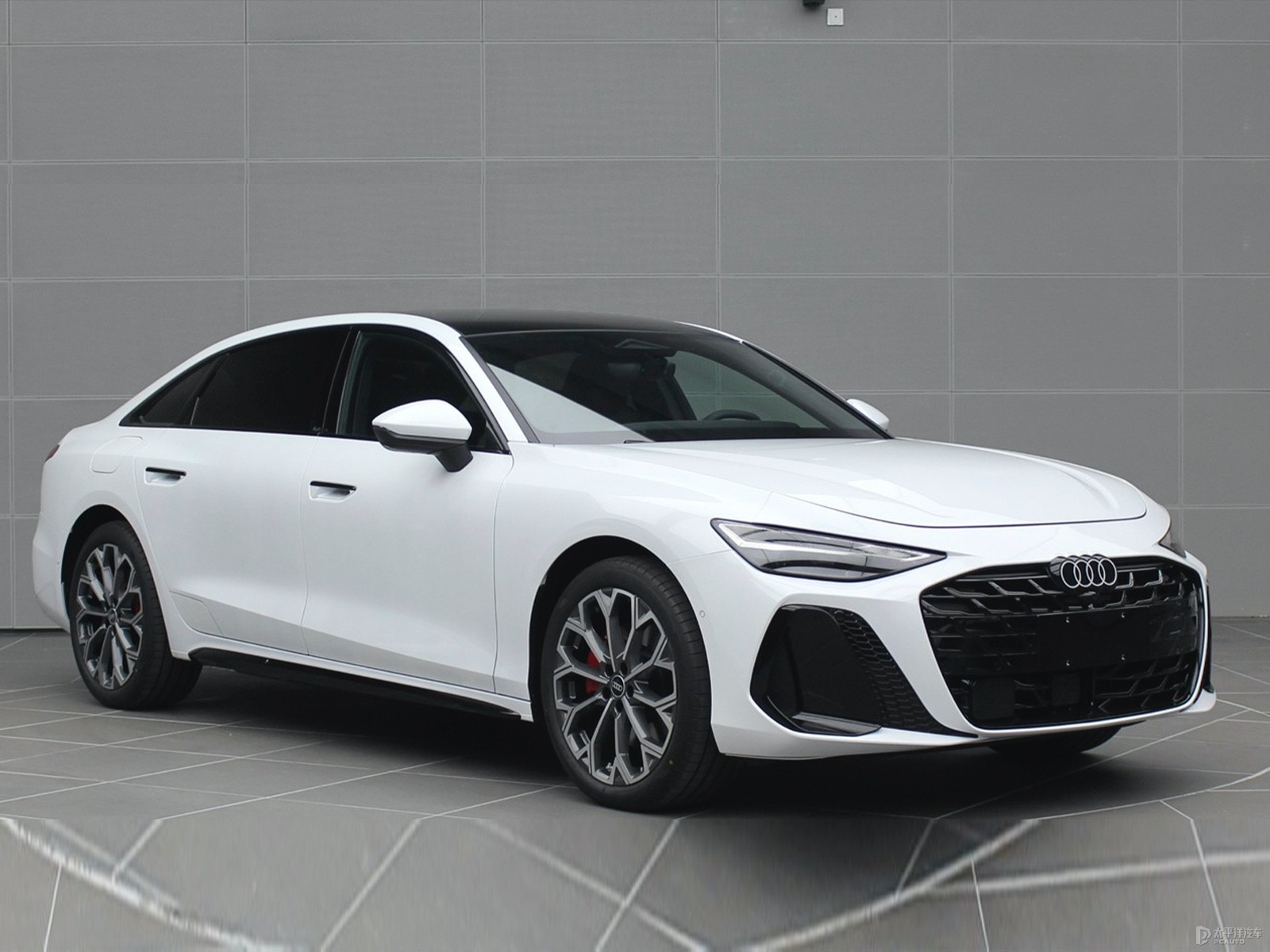 奥迪A6L换胎成本解析:一条轮胎价格区间